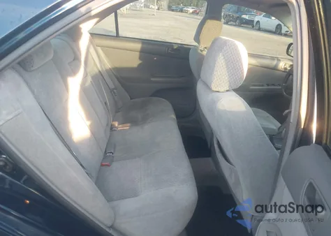 2004 Toyota Camry Le from USA, damaged, VIN 4T1BE32K64U286909